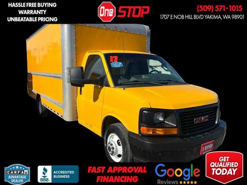 Used 2017 GMC Savana 3500 Extended RWD image 1