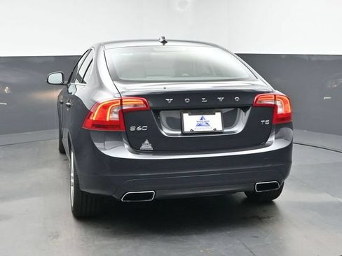 Used 2014 Volvo S60 T5 FWD image 7
