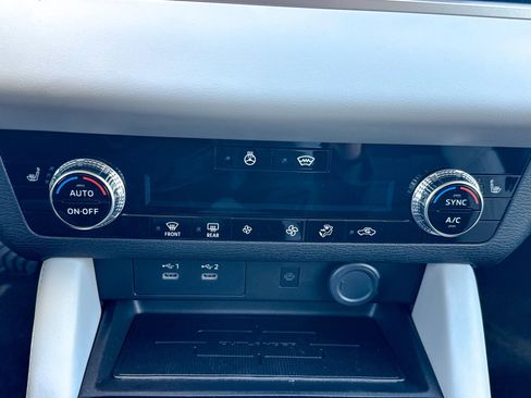 New 2026 Mitsubishi Outlander AWD image 36