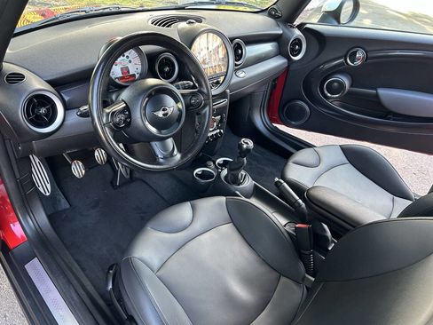 Used 2011 MINI Cooper S image 5
