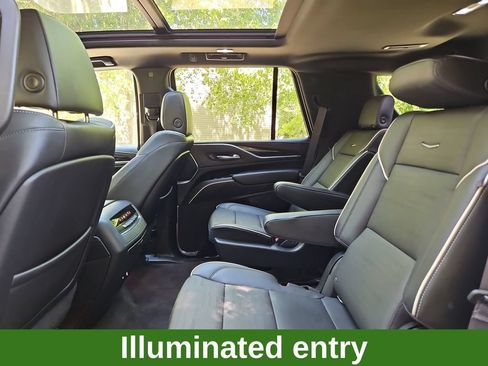 Used 2022 Cadillac Escalade Sport AWD/4WD image 29