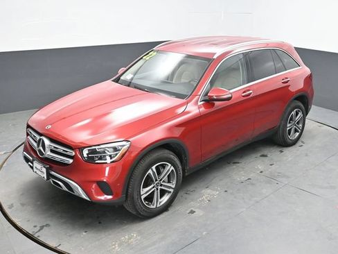 Used 2022 Mercedes-Benz GLC 300 4MATIC image 29