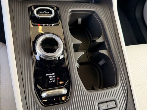 New 2026 Jeep Cherokee Laredo AWD/4WD image 16