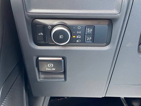 Used 2024 Ford F150 XLT w/ XLT Black Appearance Package AWD/4WD image 27