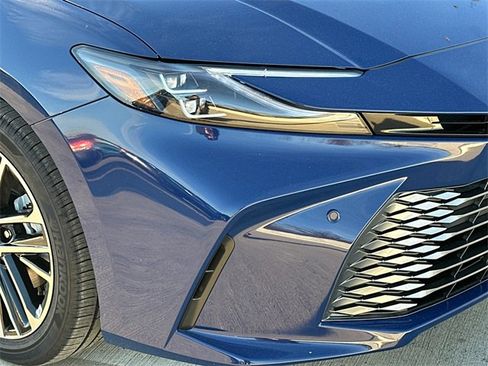 New 2026 Toyota Camry XLE image 7