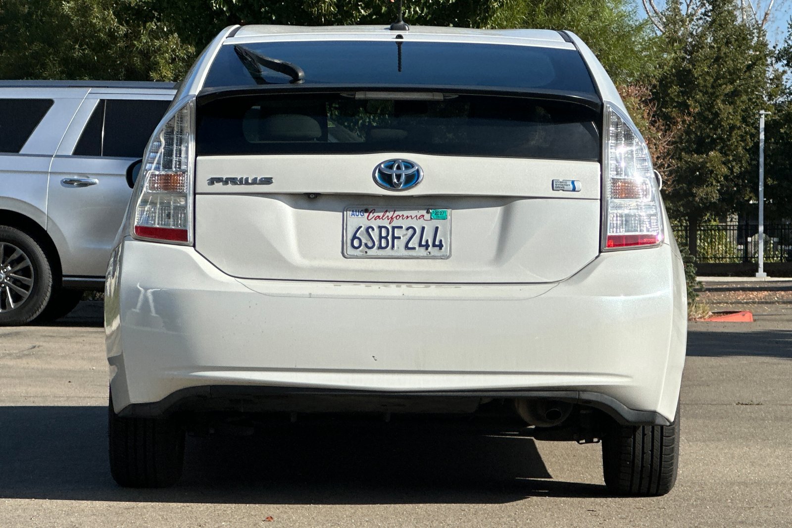 Used 2011 Toyota Prius Three w/ Navigation Pkg FWD image 5