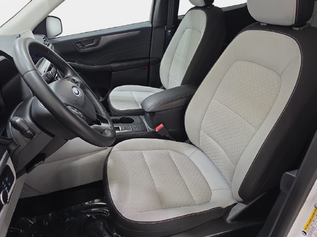 Certified 2023 Ford Escape Active FWD image 13