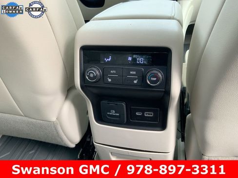 Certified 2023 GMC Acadia Denali w/ Denali Technology Package image 32
