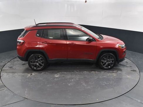New 2026 Jeep Compass Latitude AWD/4WD image 43