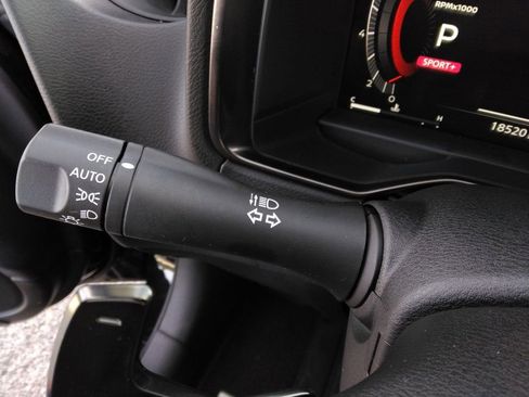 Used 2024 Nissan Z NISMO w/ Floor Mat Package image 14