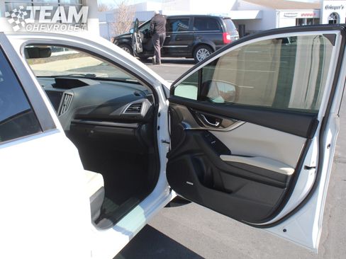 Used 2019 Subaru Impreza 2.0i Limited image 27