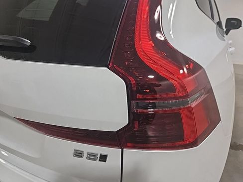 Used 2026 Volvo XC60 B5 Plus w/ Climate Package AWD/4WD image 18