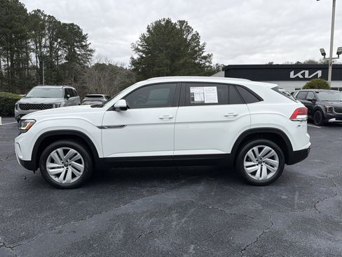 Used 2023 Volkswagen Atlas Cross Sport SE image 4