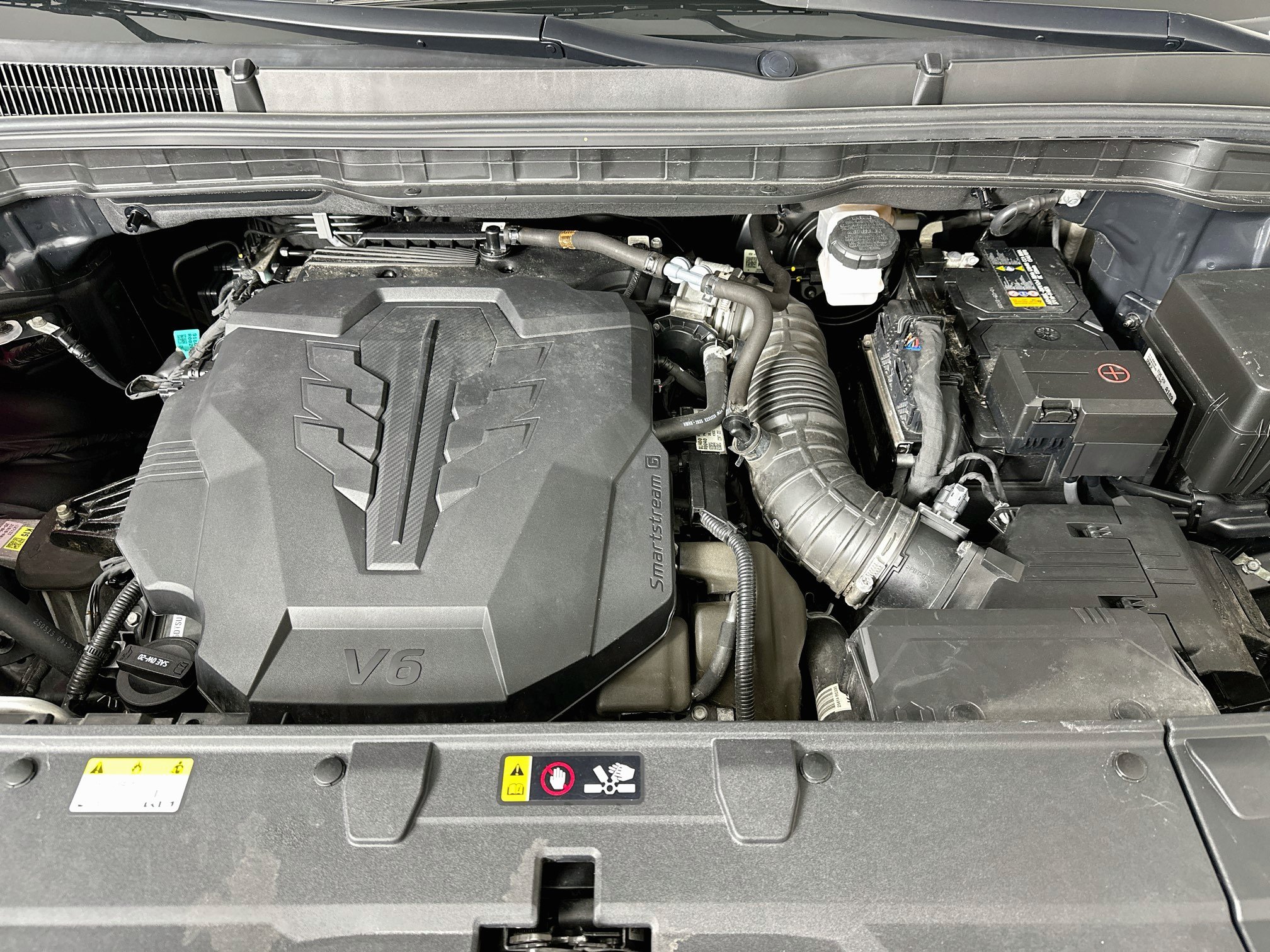 Used 2026 Kia Carnival FWD image 35