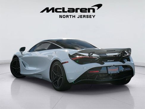Used 2018 McLaren 720S image 13