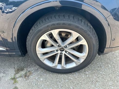 Used 2025 Audi Q7 3.0T Premium Plus AWD/4WD image 50
