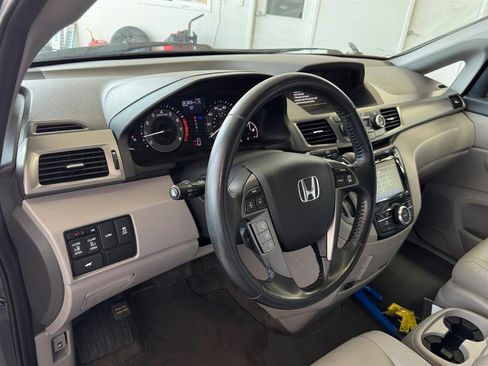 Used 2016 Honda Odyssey EX-L image 24