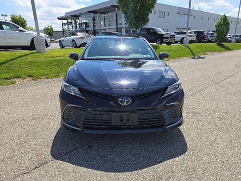 Used 2023 Toyota Camry LE w/ Cold Weather Package FWD image 10