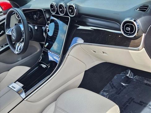 Used 2026 Mercedes-Benz GLC 300 image 20