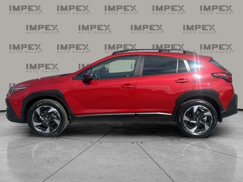 Used 2024 Subaru Crosstrek 2.5i Limited image 2