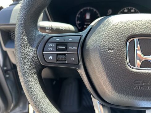 Used 2025 Honda CR-V EX image 19
