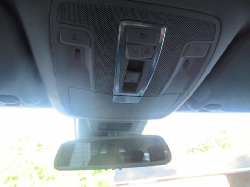 Used 2014 Mercedes-Benz GL 450 4MATIC image 31