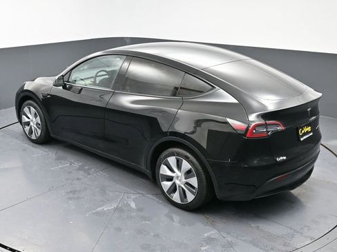 Used 2023 Tesla Model Y Long Range image 48