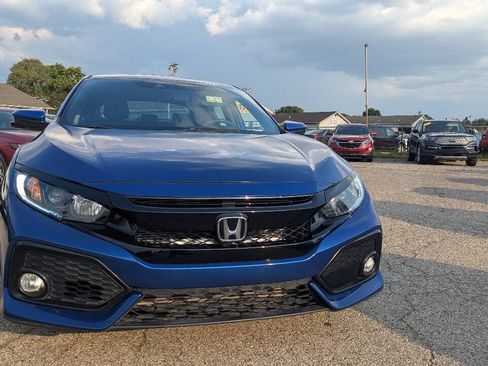 Used 2019 Honda Civic EX image 1