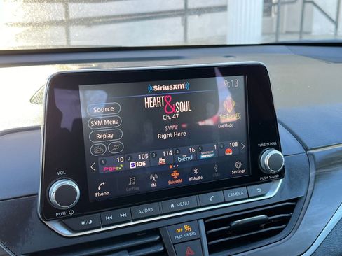 Used 2025 Nissan Altima 2.5 SV image 20