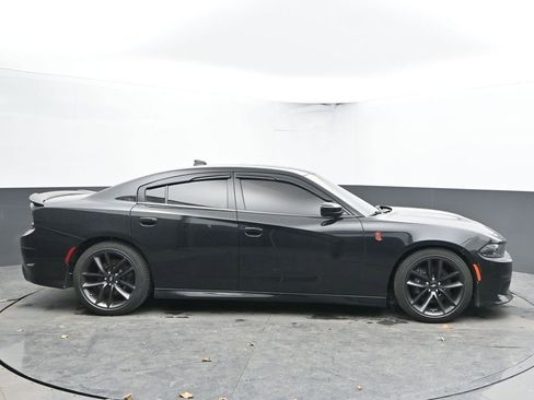 Used 2022 Dodge Charger GT w/ Performance Handling Group image 12