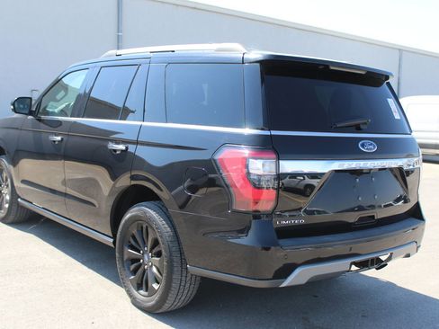 Used 2020 Ford Expedition Limited image 4