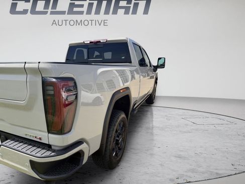 New 2026 GMC Sierra 2500 AT4 w/ AT4 Premium Plus Package AWD/4WD image 6