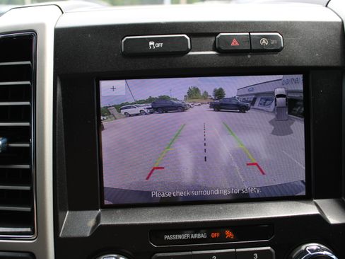Used 2019 Ford F150 Lariat AWD/4WD image 24