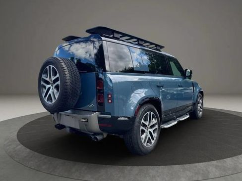 Used 2023 Land Rover Defender 110 X-Dynamic SE AWD/4WD image 5