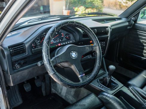 Used 1988 BMW M3 Coupe image 19