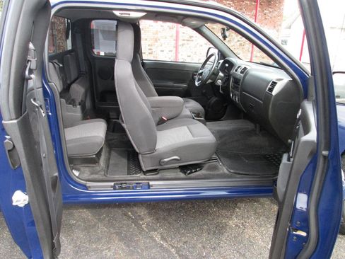 Used 2012 Chevrolet Colorado W/T RWD image 6