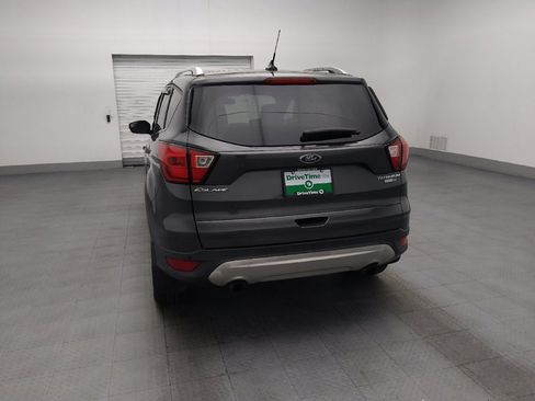 Used 2019 Ford Escape Titanium AWD/4WD image 6