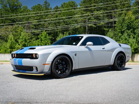 Used 2023 Dodge Challenger SRT Hellcat RWD image 11