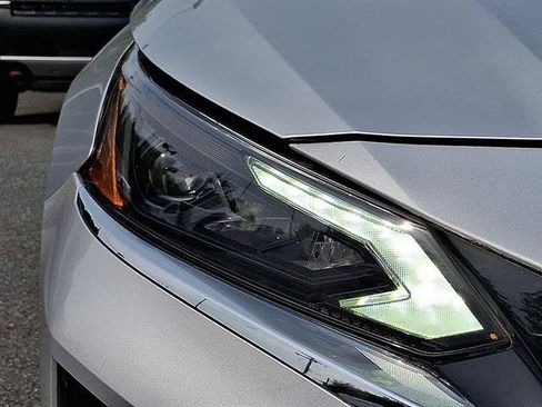 Certified 2023 Nissan Altima 2.5 SV w/ SV Premium Package FWD image 10