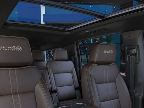 New 2026 Chevrolet Suburban High Country AWD/4WD image 24