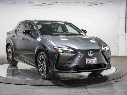 Used 2024 Lexus RZ 300e Premium FWD image 5