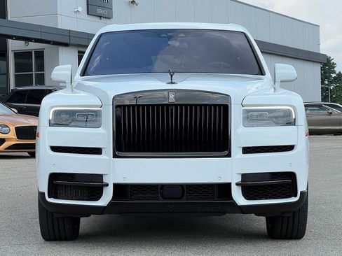 Used 2023 Rolls-Royce Cullinan Black Badge w/ Dark Exterior Package AWD/4WD image 6