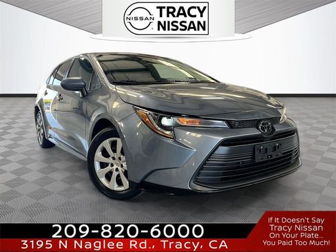 Used 2024 Toyota Corolla LE FWD image 1