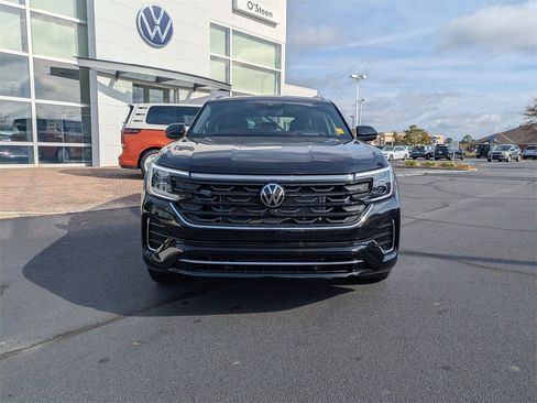 New 2026 Volkswagen Atlas Cross Sport SEL Premium R-Line image 10