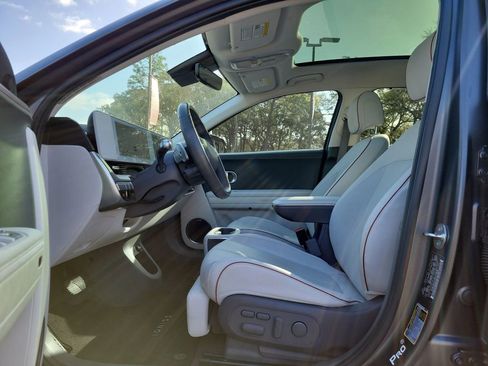 Certified 2023 Hyundai Ioniq 5 Limited w/ Cargo Package image 22