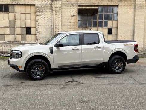 Used 2024 Ford Maverick Tremor w/ Tremor Off-Road Package image 4