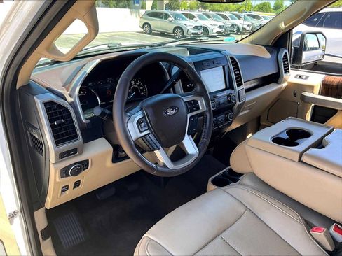Used 2019 Ford F150 Lariat AWD/4WD image 16