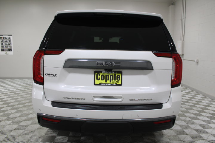 Used 2023 GMC Yukon Denali Ultimate AWD/4WD image 11
