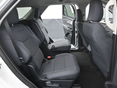 New 2026 Ford Explorer Active image 10