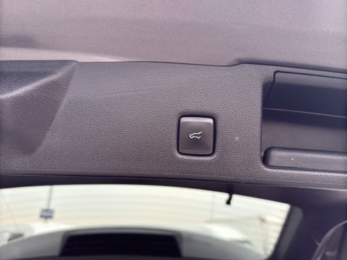 Certified 2022 Ford Escape SE w/ Convenience Package image 19